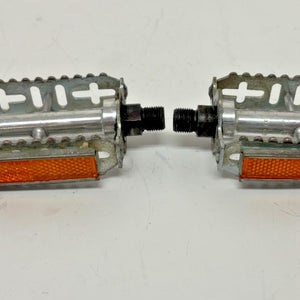 Vintage Atom 440 Silver Steel Rat Trap Platform Pedals w/Refectors France