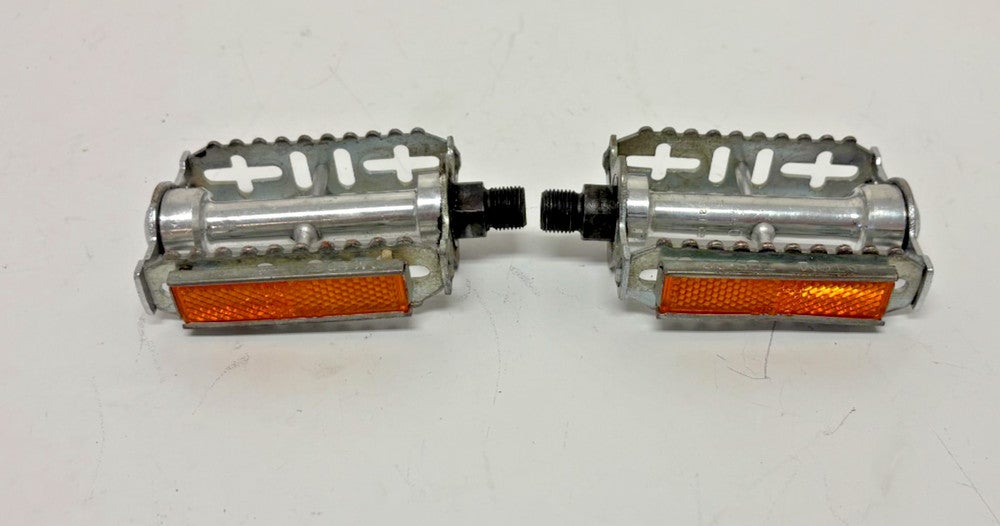 Vintage Atom 440 Silver Steel Rat Trap Platform Pedals w/Refectors France