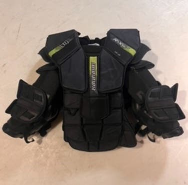 Medium Warrior RITUAL X4 E+ Goalie Chest Protector (Used)