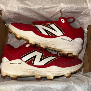 Red Men's Size M 8.5 (W 9.5) Adult New Balance 3000v7 Low Top Molded Cleats (Used)