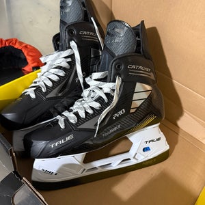 True Pro Custom Hockey Skates Extra Wide Width Pro Stock 10 (New) Dougie Hamilton