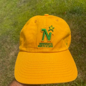 Minnesota Northstars 47 Brand buckle hat