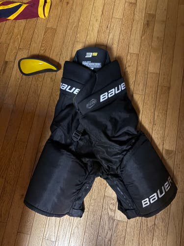 Men's Used Bauer Supreme 3S Hockey Pants Medium