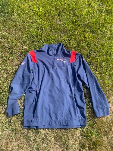 New England Patriots pull over 3/4 zip windbreaker