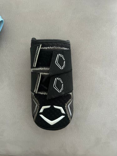 Black EvoShield Elbow Guard Elbow Protection (Used)