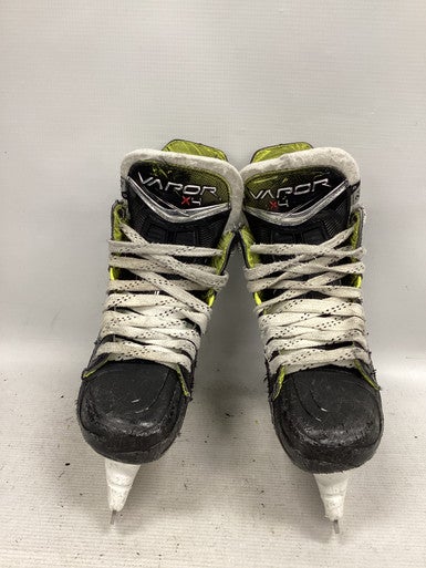 Used Bauer X4 Junior Hockey Skate Junior 02.5 11851-S000037423