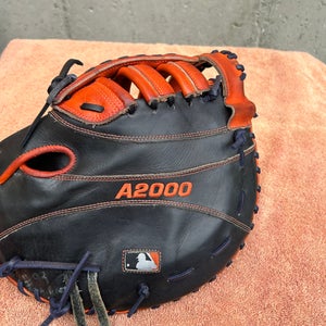 Wilson A2000 MC24 LH First Base Baseball Glove 12" (Used)