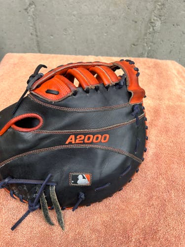 Wilson A2000 MC24 LH First Base Baseball Glove 12" (Used)