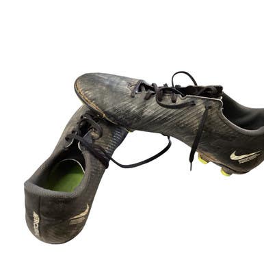 Used Nike Soccer Cleats Black Senior 7 11760-S000081681