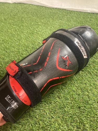 Junior Bauer Vapor 1X Lite Shin Pads 13" (Used)