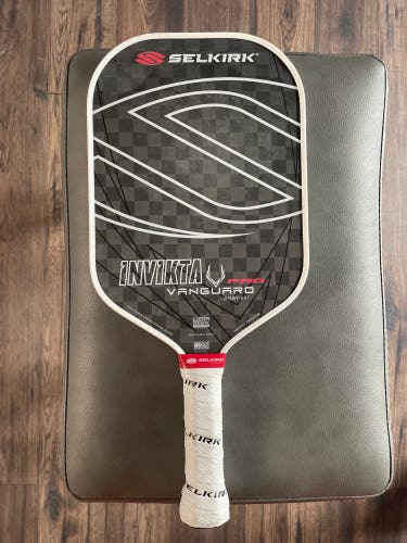Like New Selkirk Pickleball Paddle