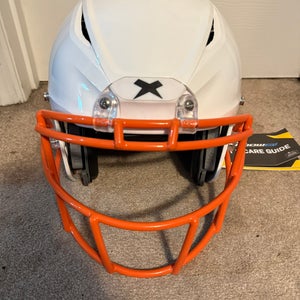 Medium Youth Xenith Shadow XR Helmet (New)