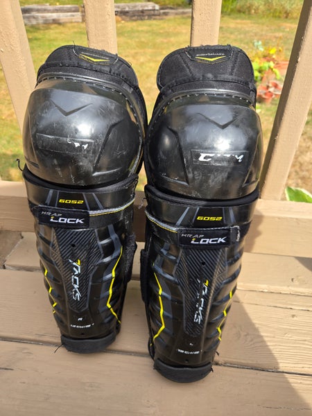 Junior CCM Tacks 13" Shin Pads (Used)