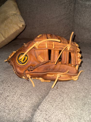 1980 Wilson RH Infield A2000 Baseball Glove 12" (Used)