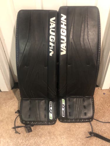 28" Vaughn Slr3 Goalie Leg Pads (Used)