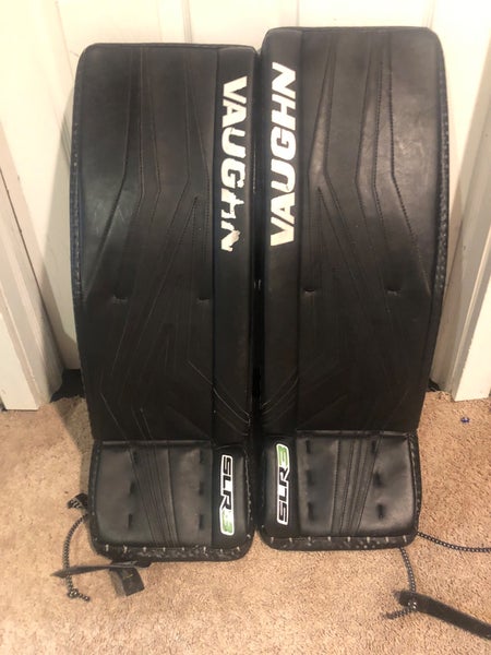28"  Vaughn Slr3 Goalie Leg Pads (Used)