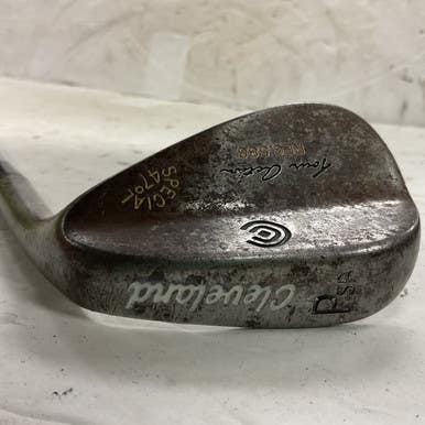 Used Cleveland TOUR ACTION REG 588 Golf Wedge Mens RH Pitching Wedge 11855-S000190356