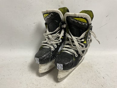 Used Bauer VAPOR 3X Junior Hockey Skate Junior 01.5 11855-S000190509