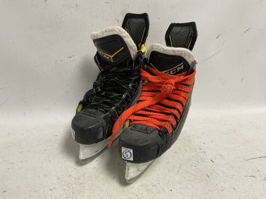 Used CCM TACKS 9380 Intermediate Hockey Skate White/Black/Yellow Intermediate 5.0 11855-S000190499