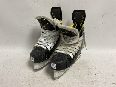 Used CCM SUPER TACKS 9380 Junior Hockey Skate White/Black/Yellow Junior 03.5 11855-S000190503