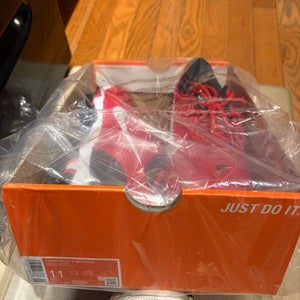 Red Men's Size M 11.0 (W 12.0) Adult Nike Force Trout 9 Keystone Molded Cleats (New)
