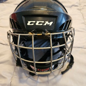 Medium CCM FL40 Helmet (Used)