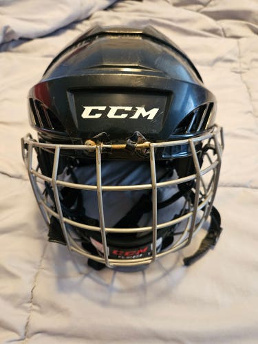 Medium CCM FL40 Helmet (Used)