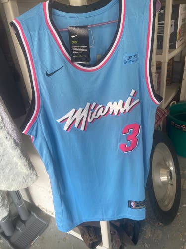*New* NBA Miami WADE #3 jersey