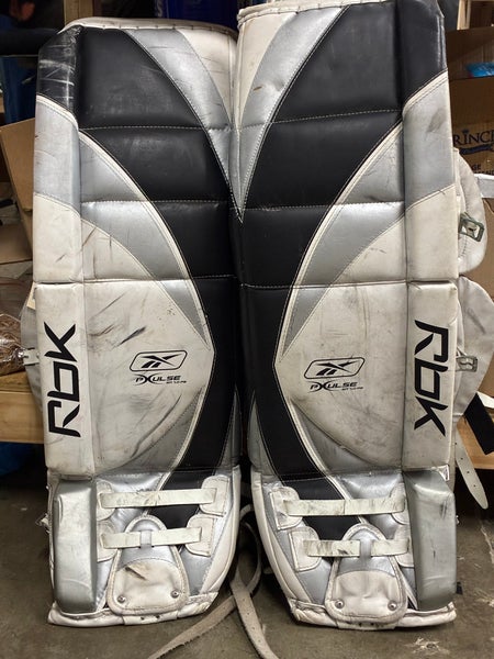 White 35" Senior Reebok XPulse Goalie Leg Pads (Used)