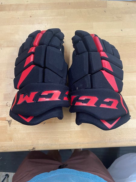 USED CCM JetSpeed FT485 Gloves 14"