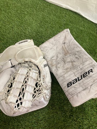 Junior Bauer GSX Regular Goalie Glove & Blocker