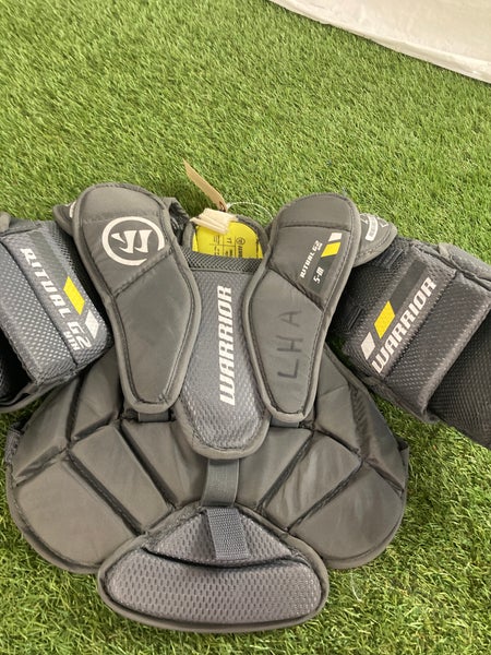 Junior Small / Medium Warrior Ritual G2 Goalie Chest Protector (Used)
