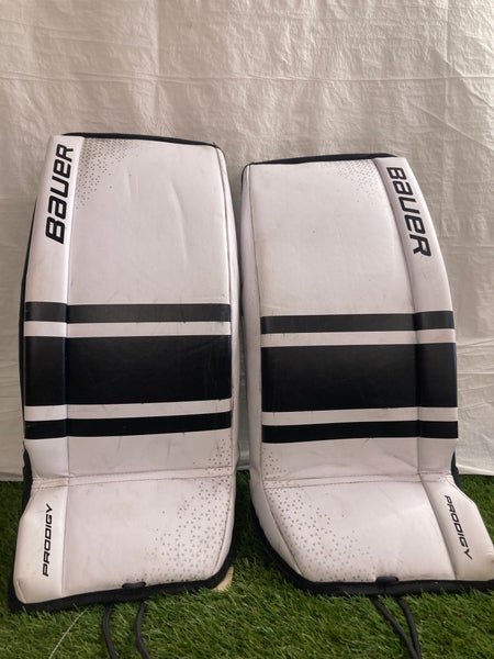 White Large Youth Bauer GSX Goalie Leg Pads (Used)