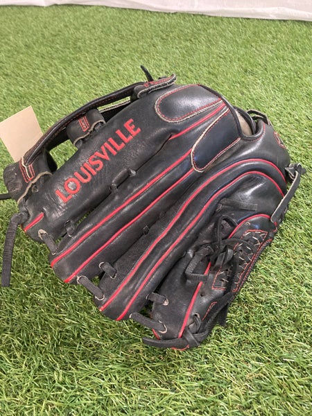 Black Adult Louisville Slugger Super Z RH Softball Glove 13.5" (Used)
