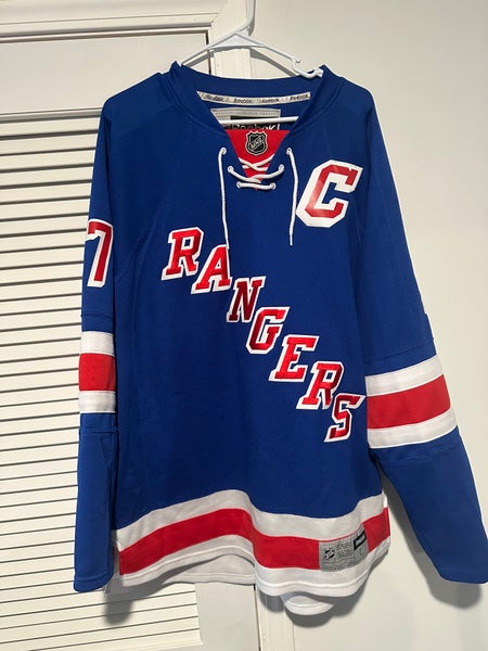Blue Large Men's Reebok Jersey (Used)