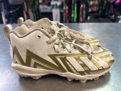 Used Adidas CLEAT BB/SB Cleats White Junior 02 11868-S000064935