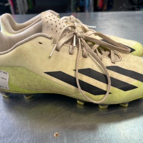 Used Adidas Soccer Cleats White Youth 09.0 11868-S000064404
