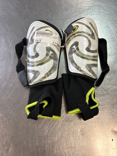 Used Soccer Shin Guards Junior White MD 11868-S000065238