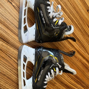 2024 Bauer Supreme M5 Pro Hockey Skates Regular Width Size 3 (Used)