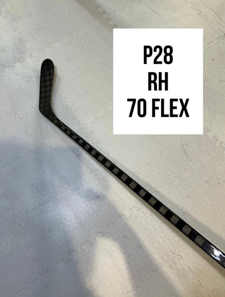 Senior(1x)Right P28 70 Flex Pro ProBlackStock™ Unbranded Blackouts Pro Stock Nexus Hockey Sticks