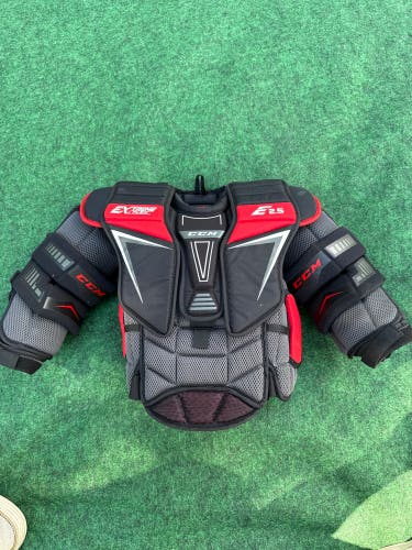 CCM Extreme Flex E2.5 Goalie Chest Protector (Used) | Youth OSFA