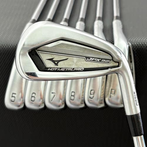 MIZUNO JPX 921 HOT METAL PRO IRON SET 4-P