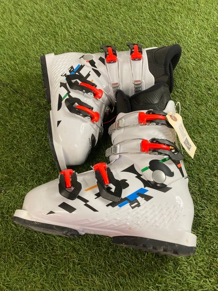Rossignol Hero J4 Ski Boots | Mondo 23 - 23.5