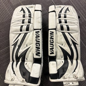 24" Vaughn Velocity V4 Goalie Leg Pads (Used)