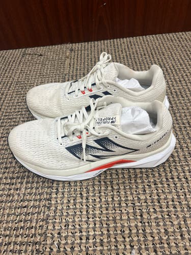 FuelCell Propel v5 Men's Size M 11.0 (W 12.5) Adult New Balance Shoes