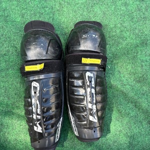 Senior CCM Tacks Classic Shin Pads 13" (Used)