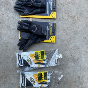Youth Medium Boombah Batting Gloves (New)