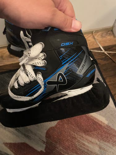 2023 Bauer GSX Hockey Goalie Skates Size 2 (Used)