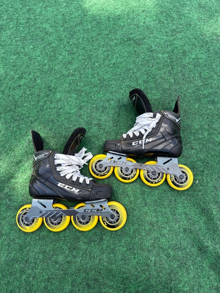 Junior CCM Super Tacks 9350 Inline Skates (Regular) Size 1 (Used)