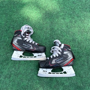 Youth Bauer Vapor X2.7 Hockey Goalie Skates (Regular) Size 12.5 (Used)